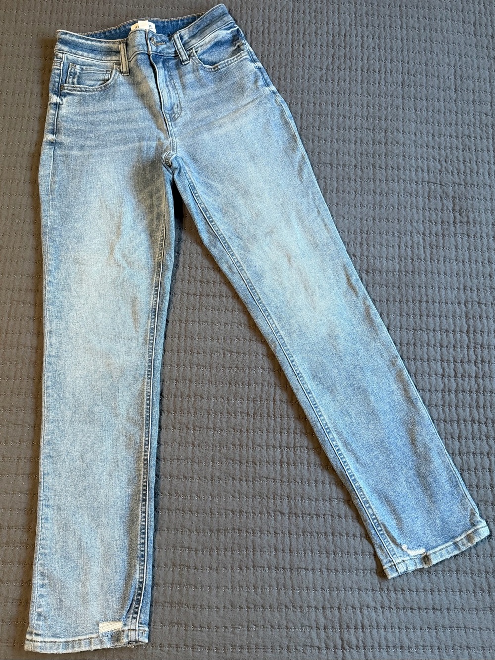 Maurices High Rise Straight Ankle Jeans Size 4 Distressed